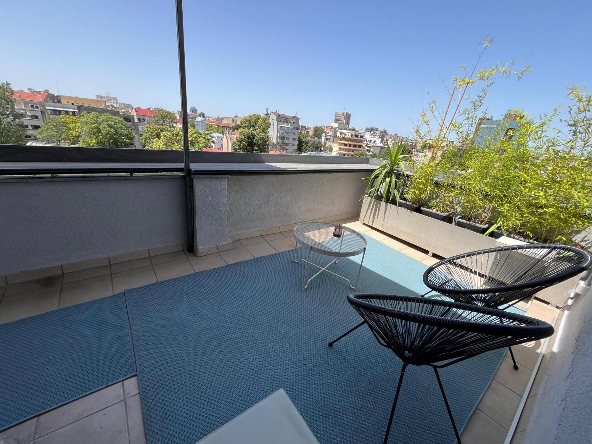 Terrace View Downtown Studio Бухарест Экстерьер фото